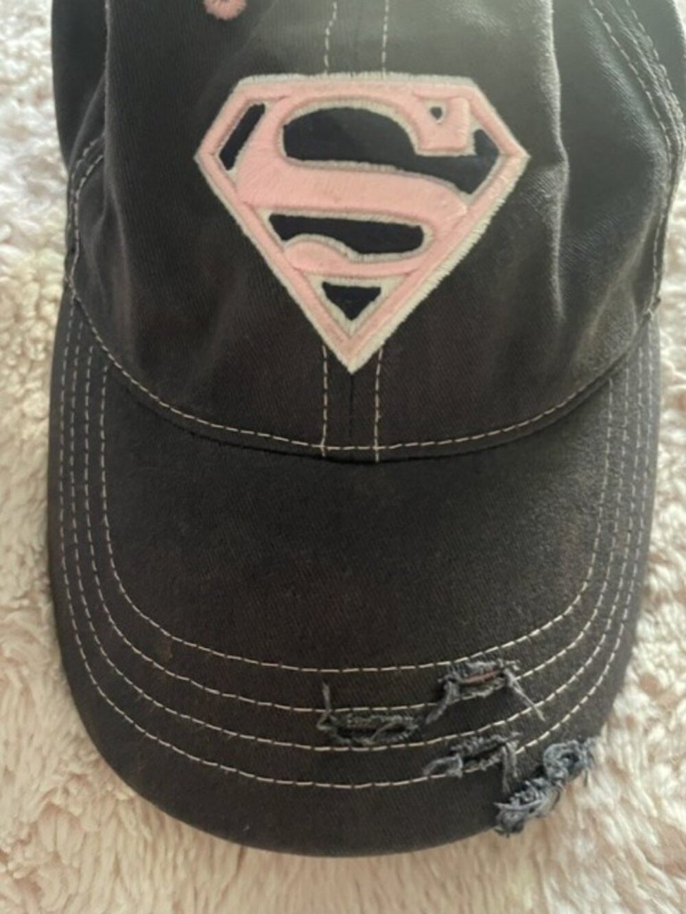 Vintage 2007 DC Comics Pink Superman Hat Distressed Black Baseball Cap OSFM - Picture 2 of 7